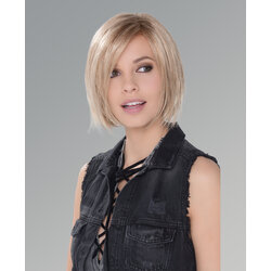 Young Mono wig by Ellen Wille