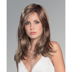 Carrie wig by Ellen Wille