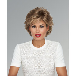 Tango wig by Raquel Welch - Medium length - Available colours Blondes Brunettes Greys Reds