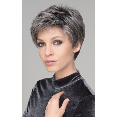 Spring Hi wig by Ellen Wille